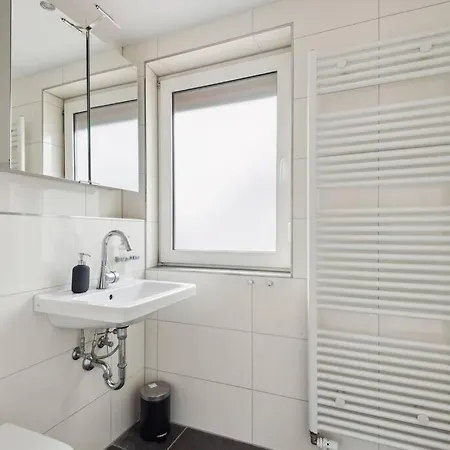 Gu01 Grosses Haus In Griesheim! *